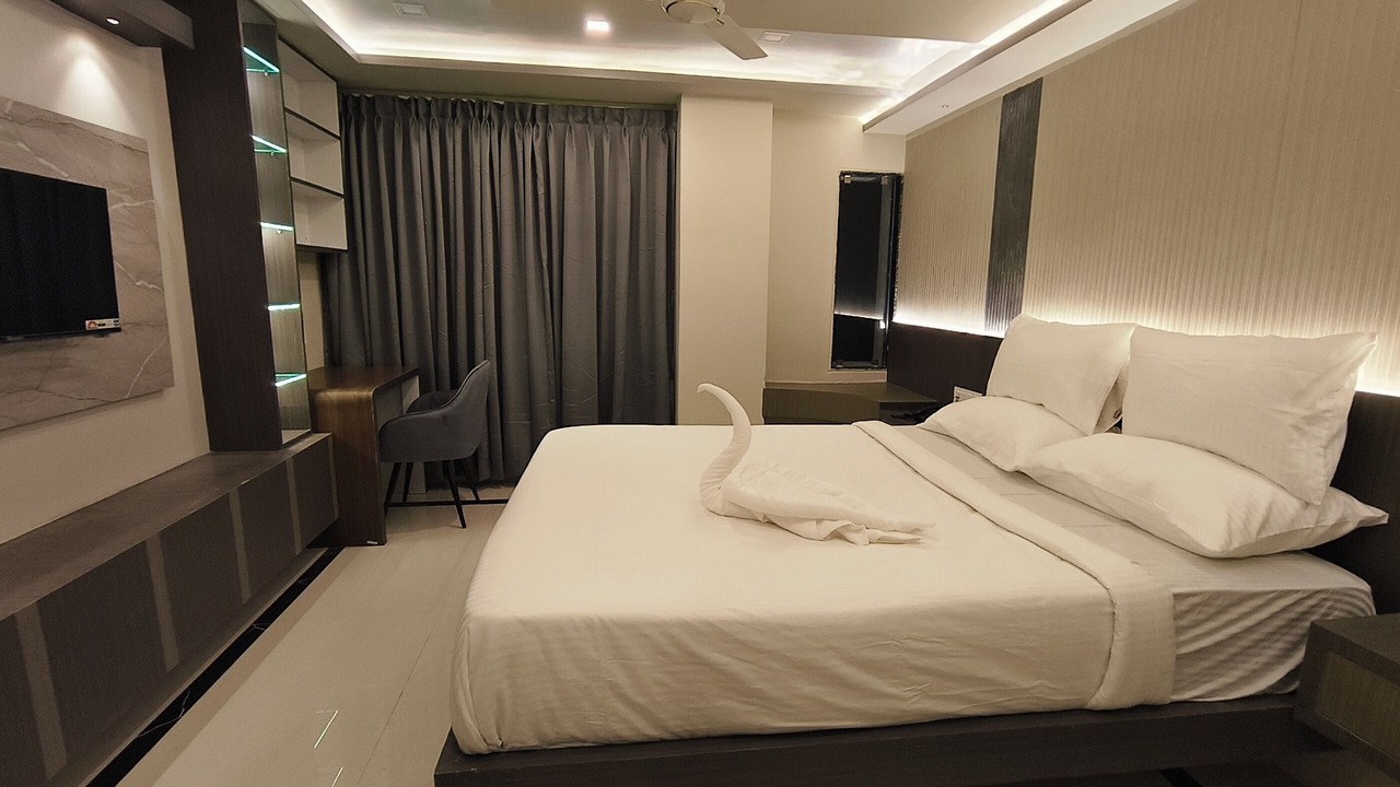 Photo of Bedroom in Ballygunge