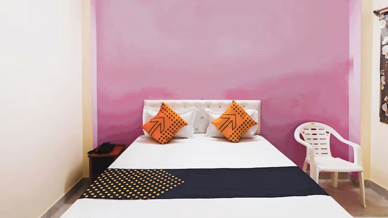 Photo of Bedroom in Phulpur