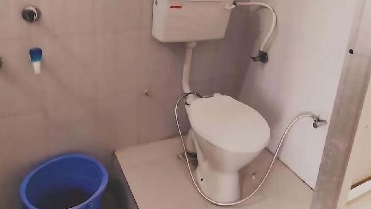 Photo of Bathroom in Phulpur