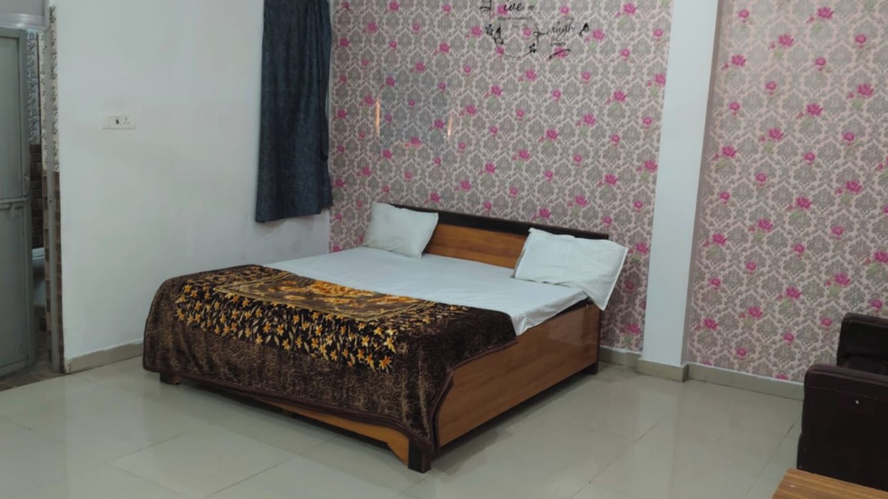 Photo of Bedroom in Kanpur