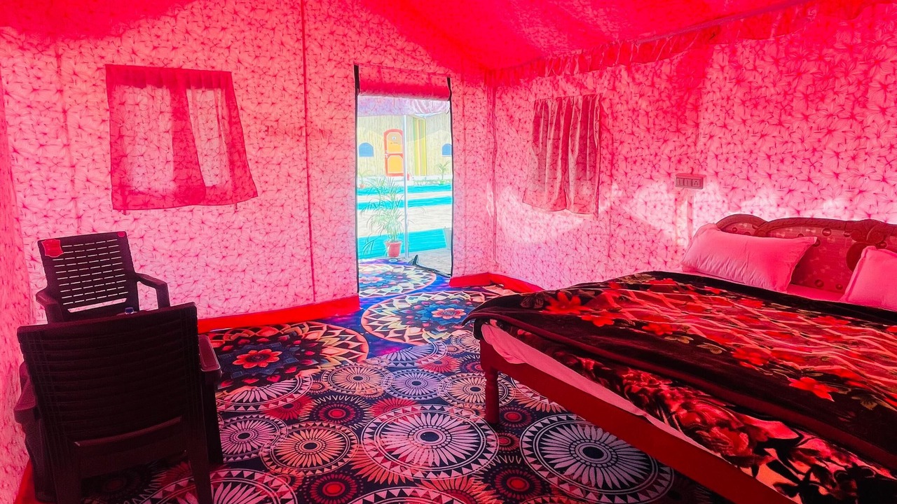 Photo of Bedroom in Naini