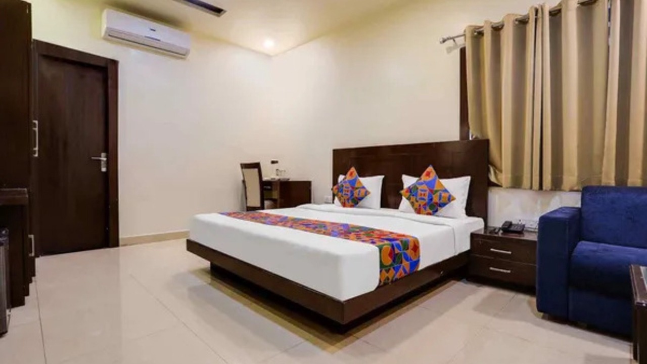 Photo of Bedroom in Bhopal