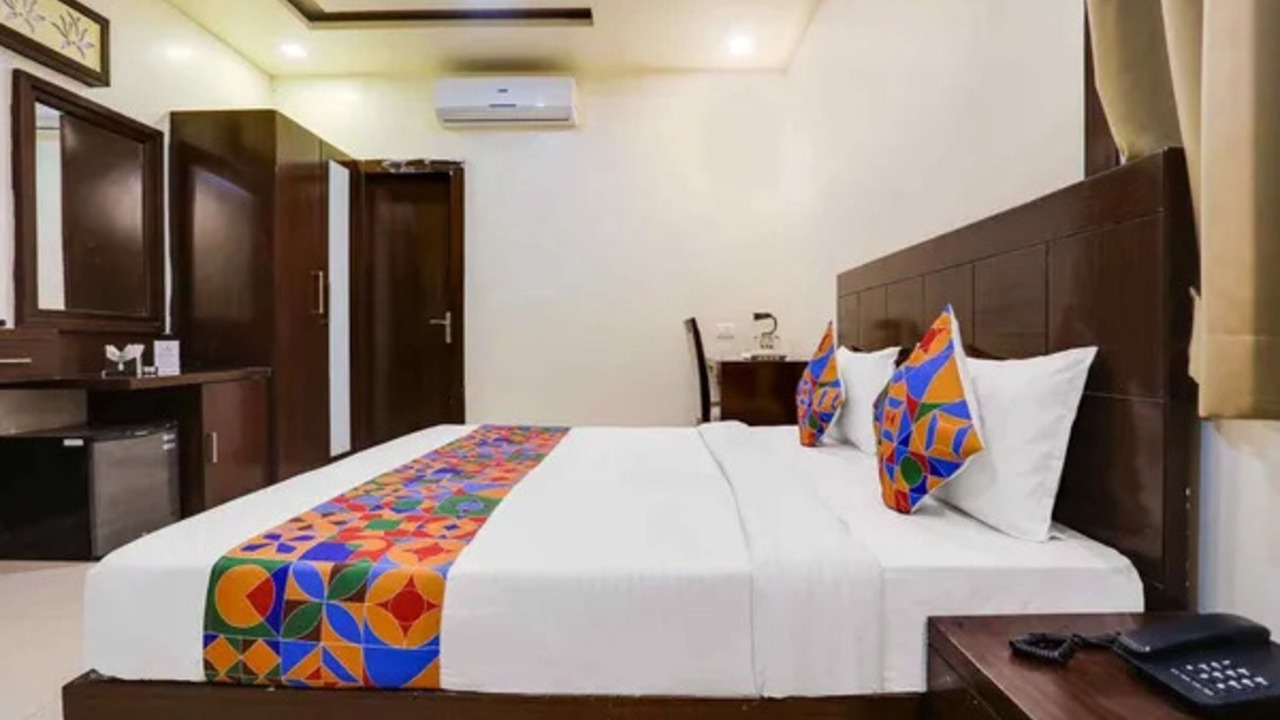 Photo of Bedroom in Bhopal