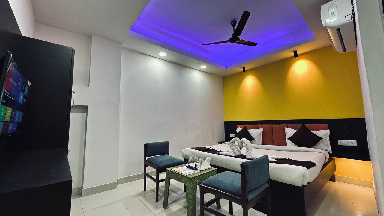 Photo of Bedroom in Bhopal