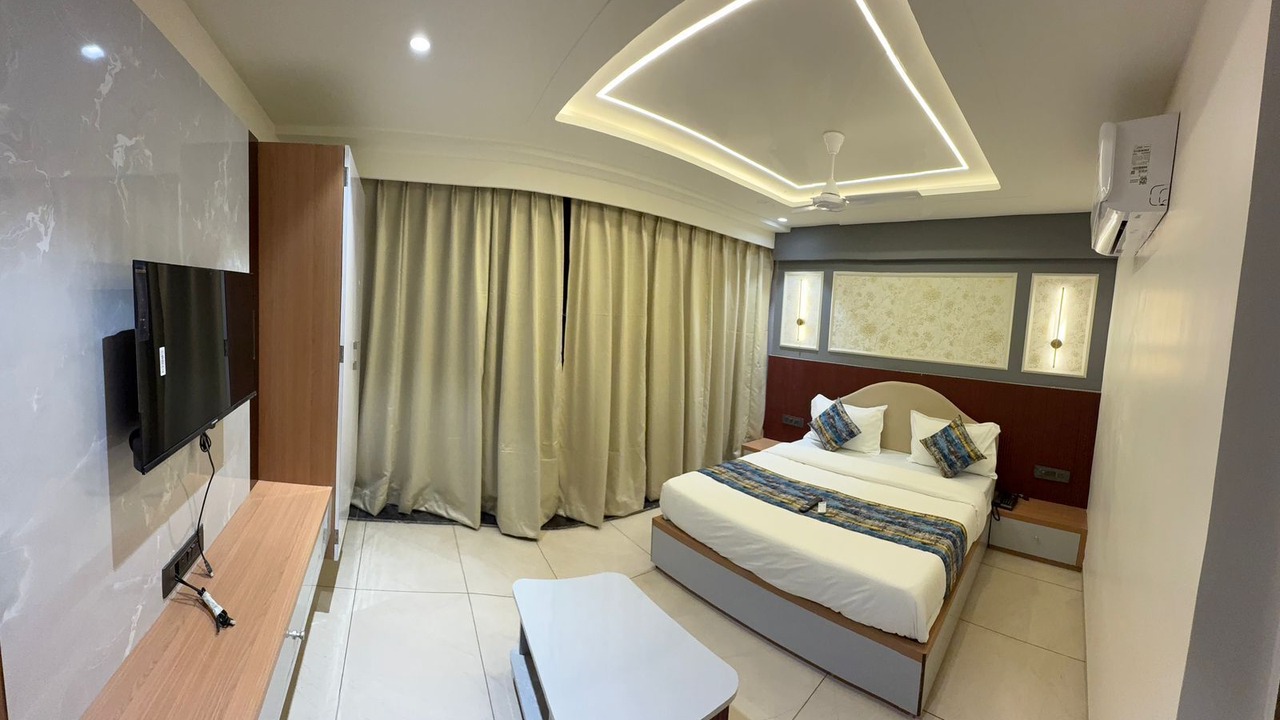 Photo of Bedroom in Vadodara