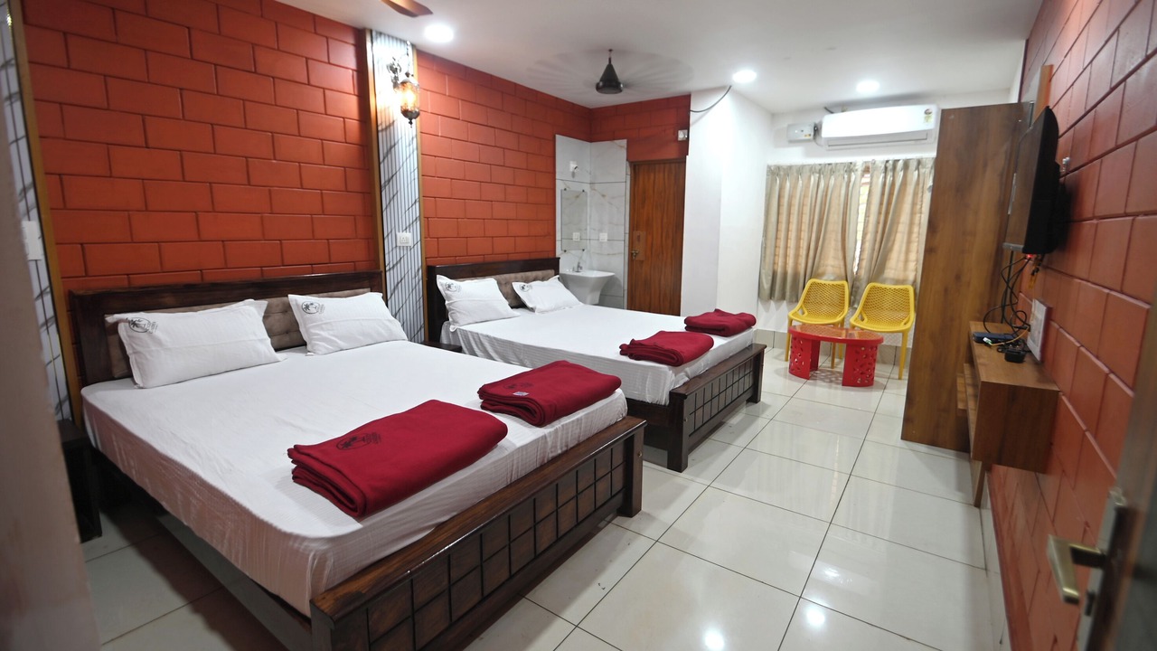 Photo of Bedroom in Murudeshwara
