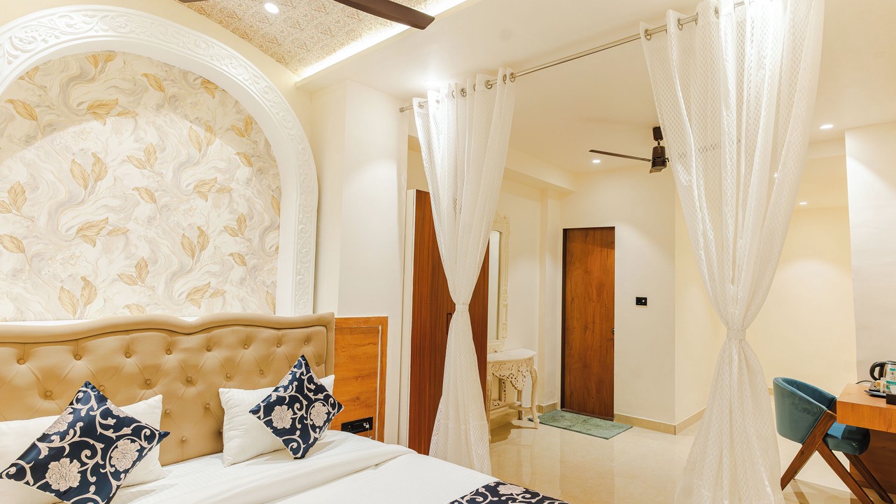 Photo of Bedroom in Thane West