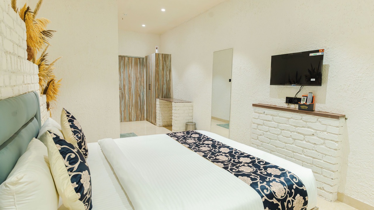 Photo of Bedroom in Thane West