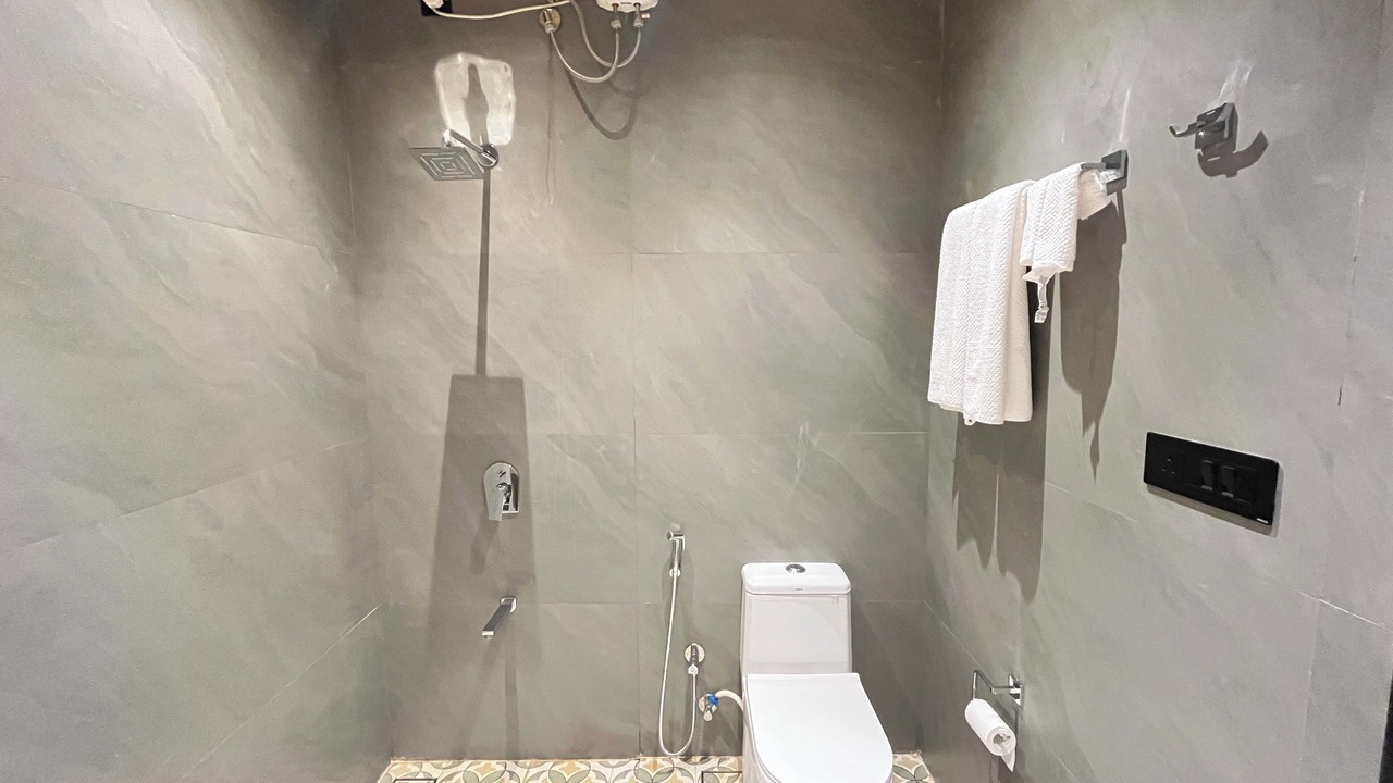 Photo of Bathroom in Igatpuri