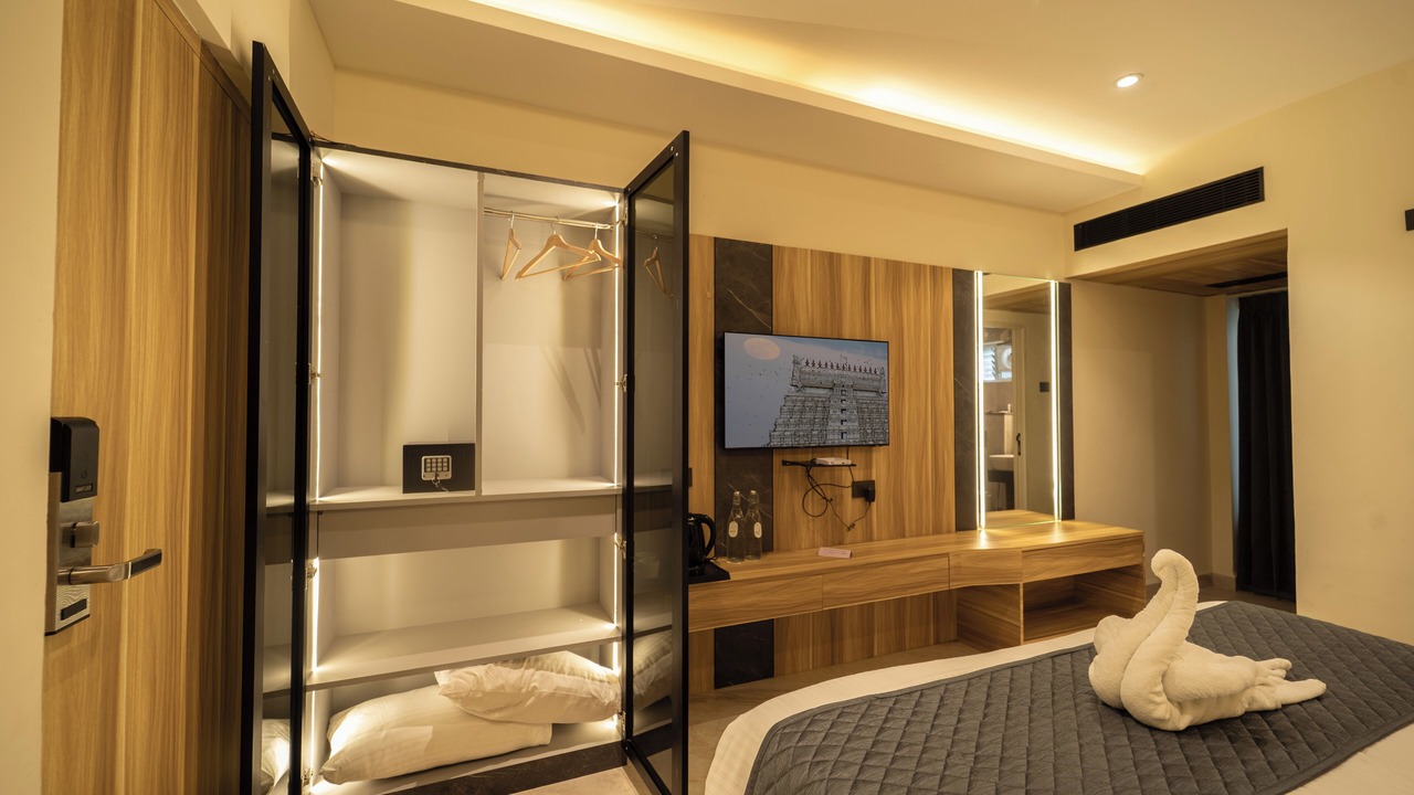 Photo of Bedroom in Tiruvannamalai