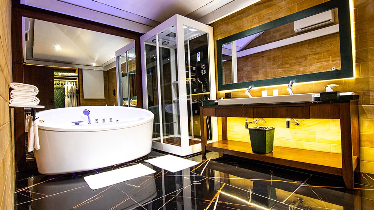 Photo of Bathroom in Lonavala