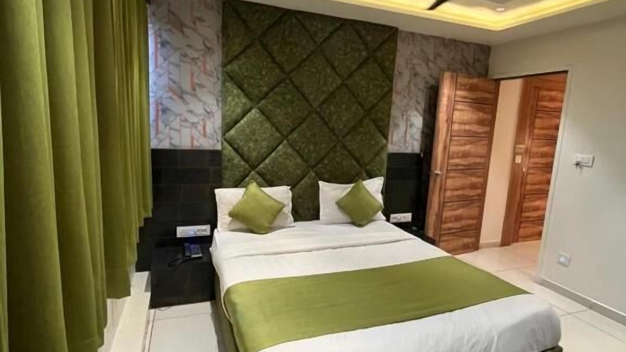 Photo of Bedroom in Sabarmati