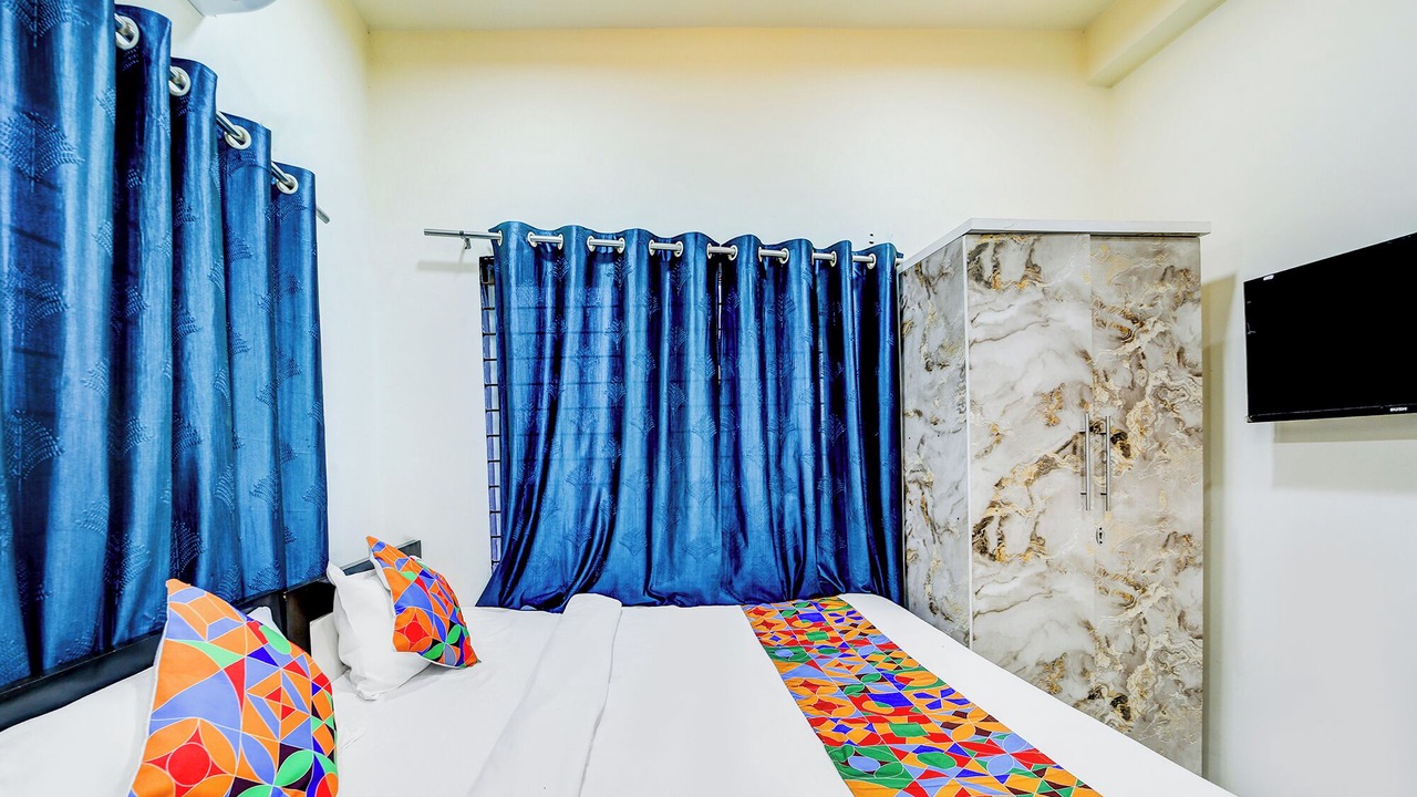 Photo of Bedroom in Bhopal