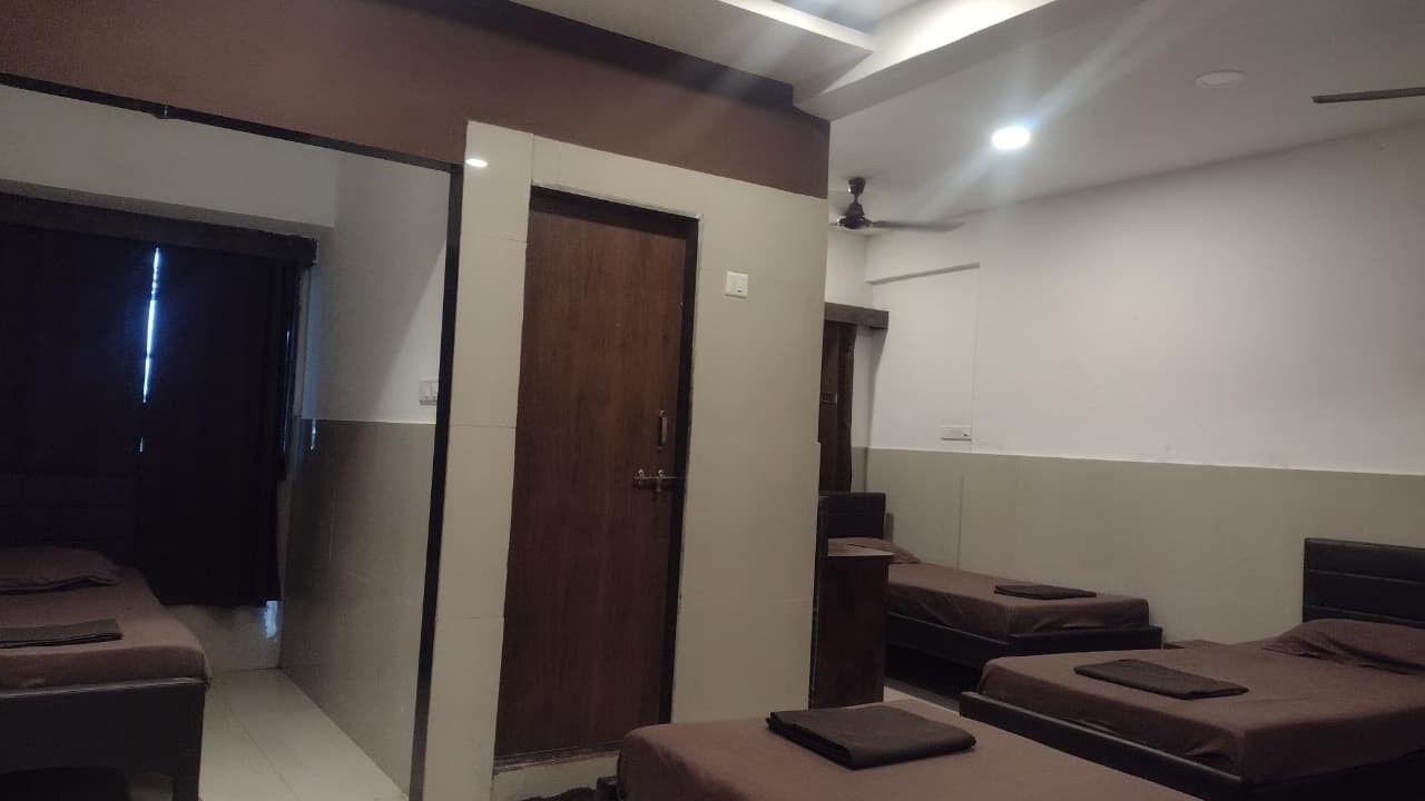 Photo of Bedroom in Dapoli