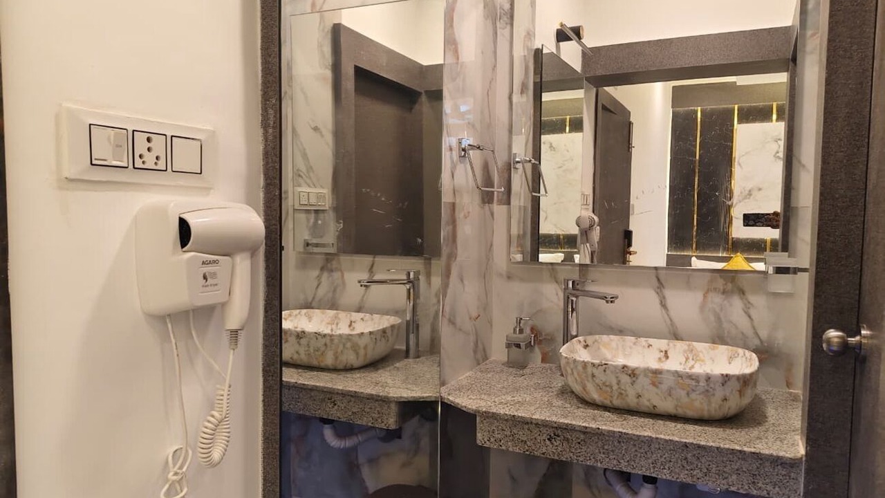 Photo of Bathroom in Tiruvannamalai