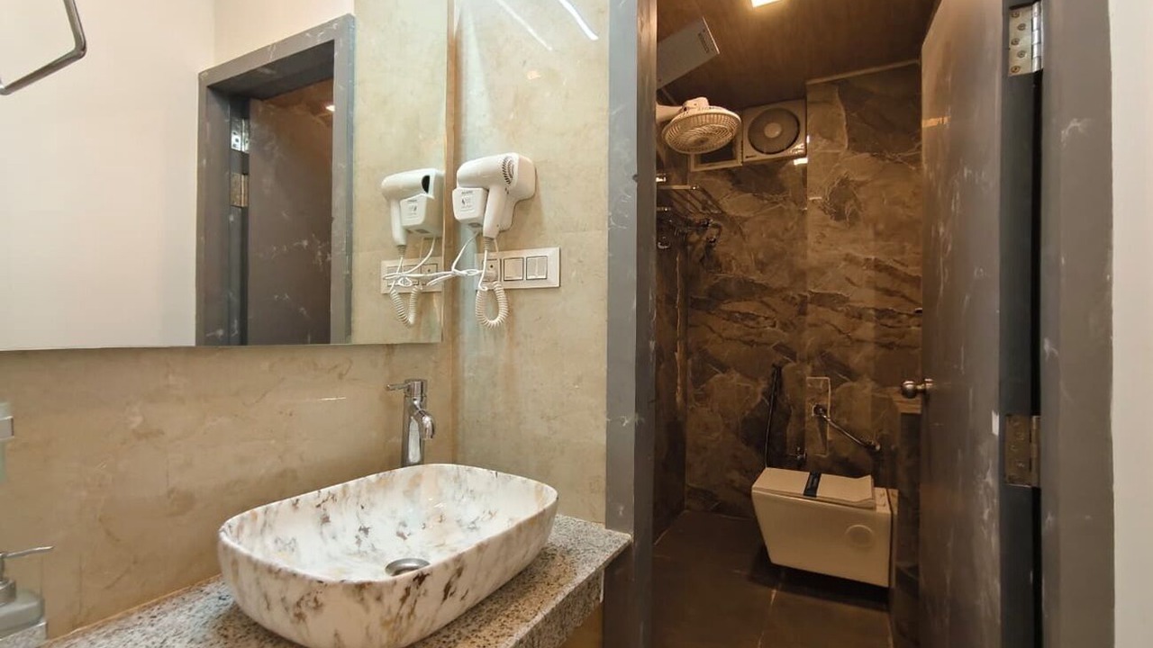 Photo of Bathroom in Tiruvannamalai