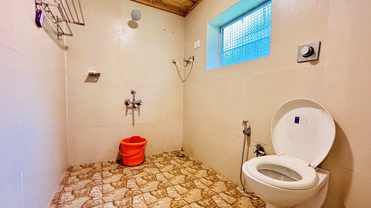 Photo of Bathroom in Timbholi