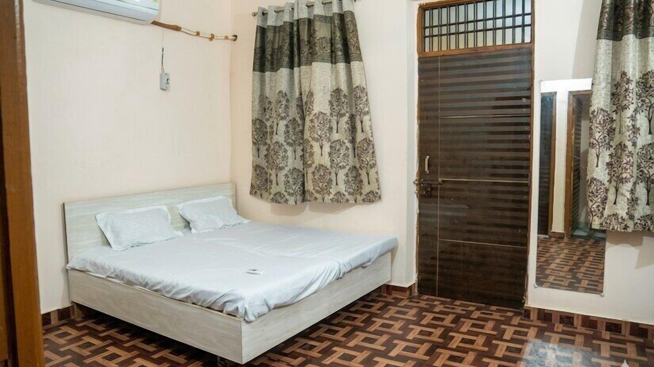 Photo of Bedroom in Sikandra