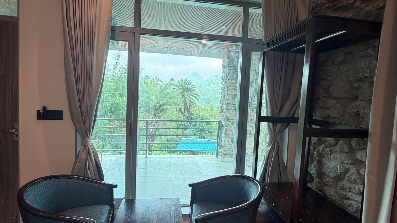 Photo of Bedroom in Mount Abu