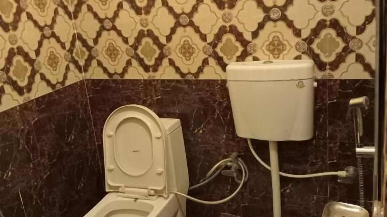 Photo of Bathroom in Varanasi