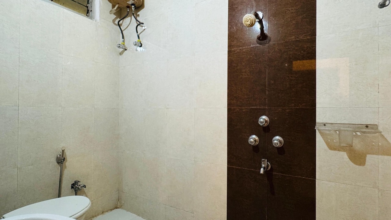 Photo of Bathroom in Varanasi