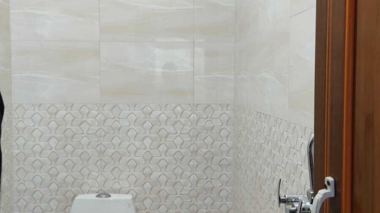 Photo of Bathroom in Varanasi