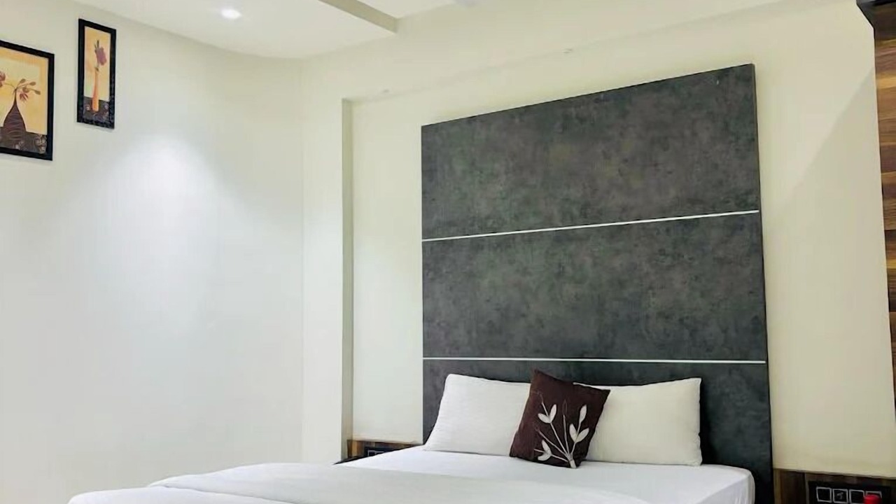 Photo of Bedroom in Rajgurunagar