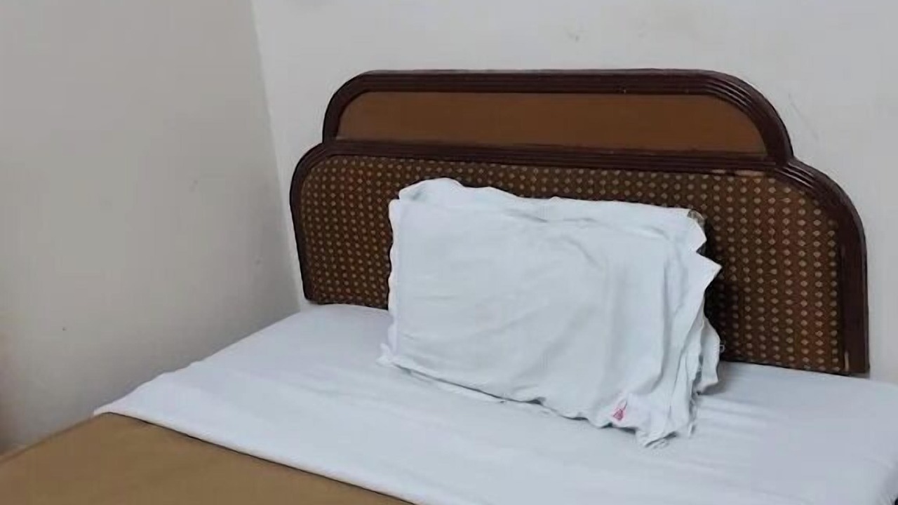 Photo of Bedroom in Rajkot
