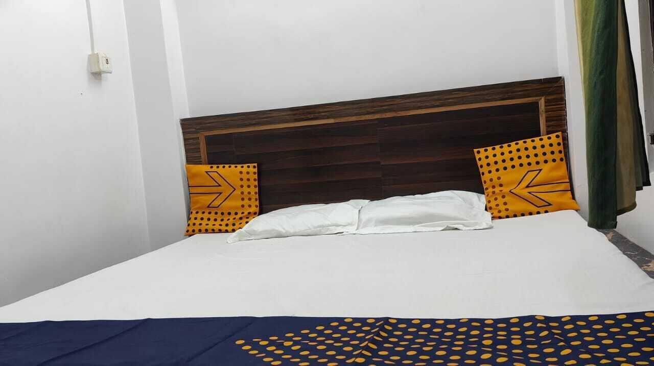 Photo of Bedroom in Allahabad