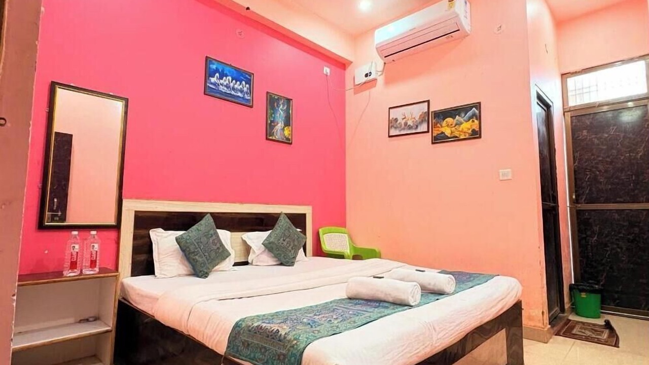 Photo of Bedroom in Varanasi