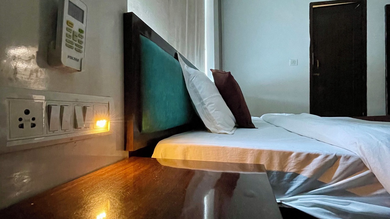 Photo of Bedroom in Bhopal