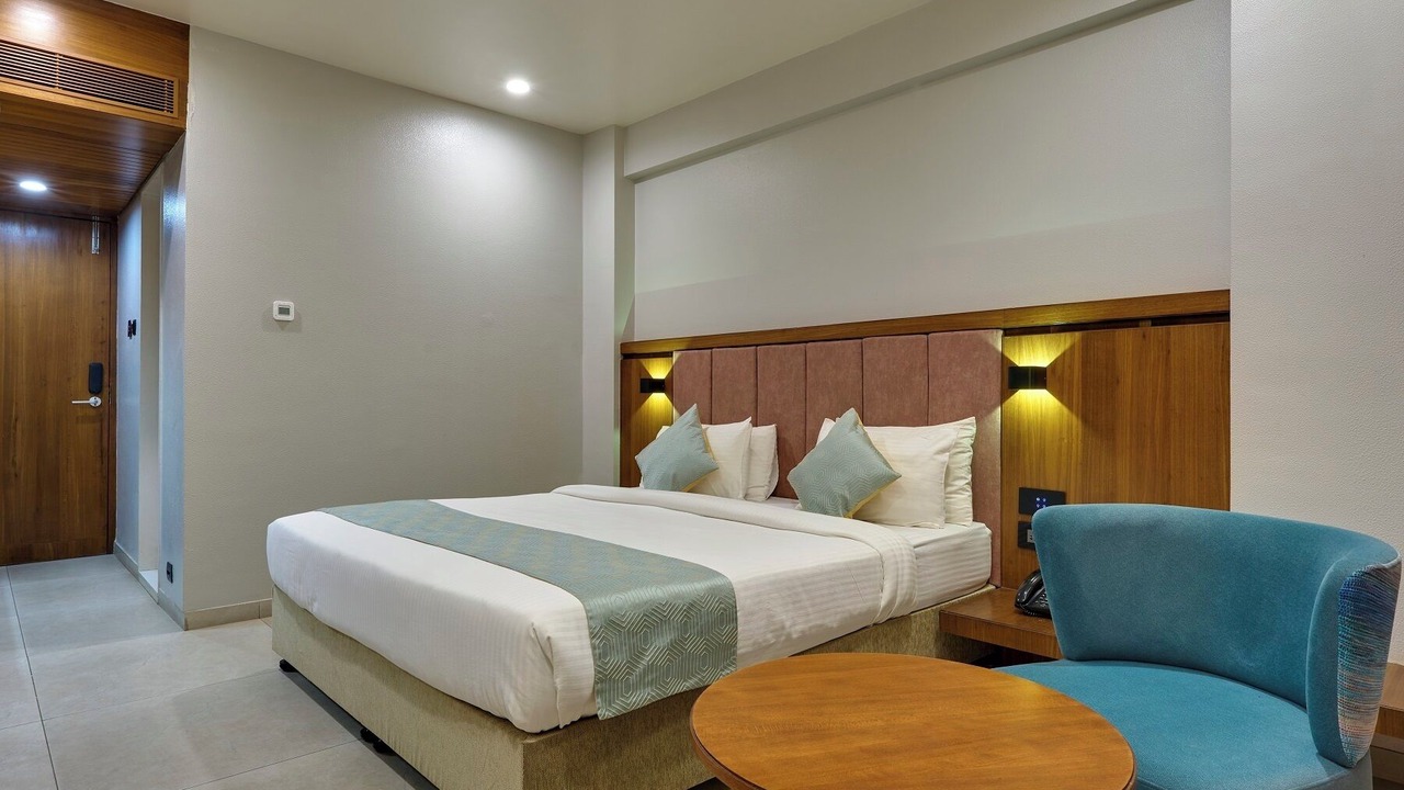 Photo of Bedroom in Kolhapur