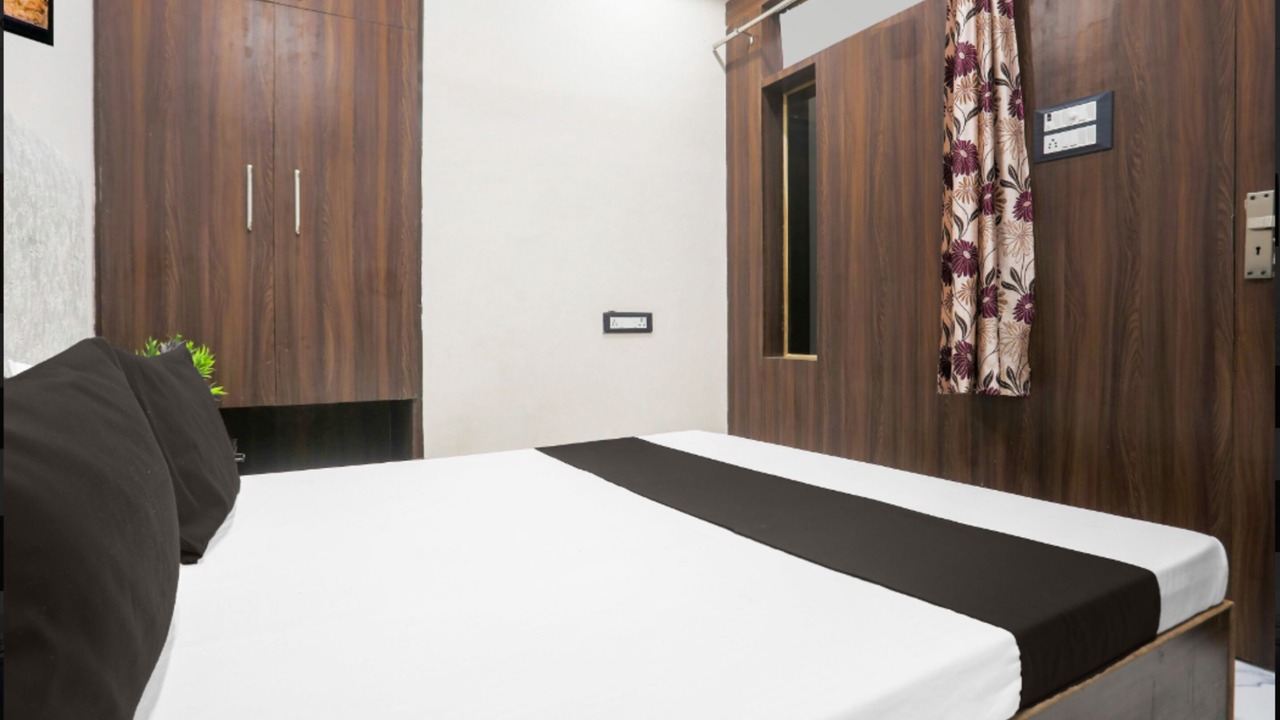 Photo of Bedroom in Allahabad