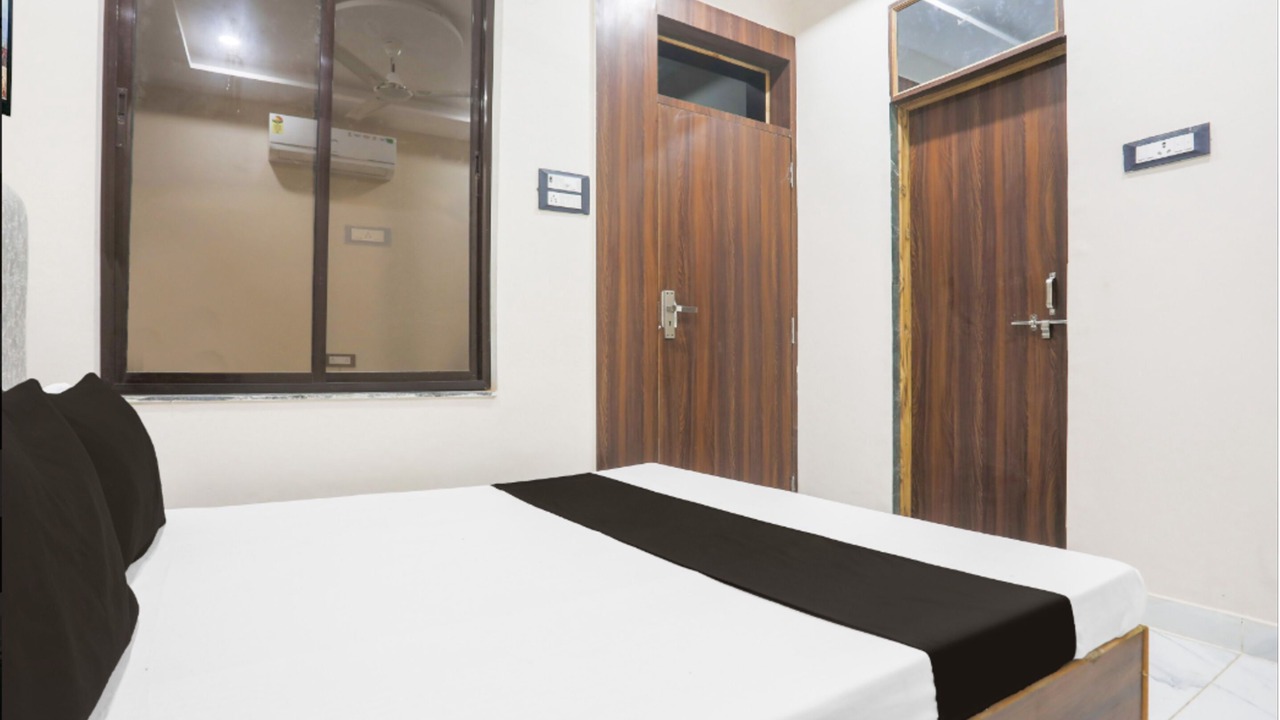 Photo of Bedroom in Allahabad