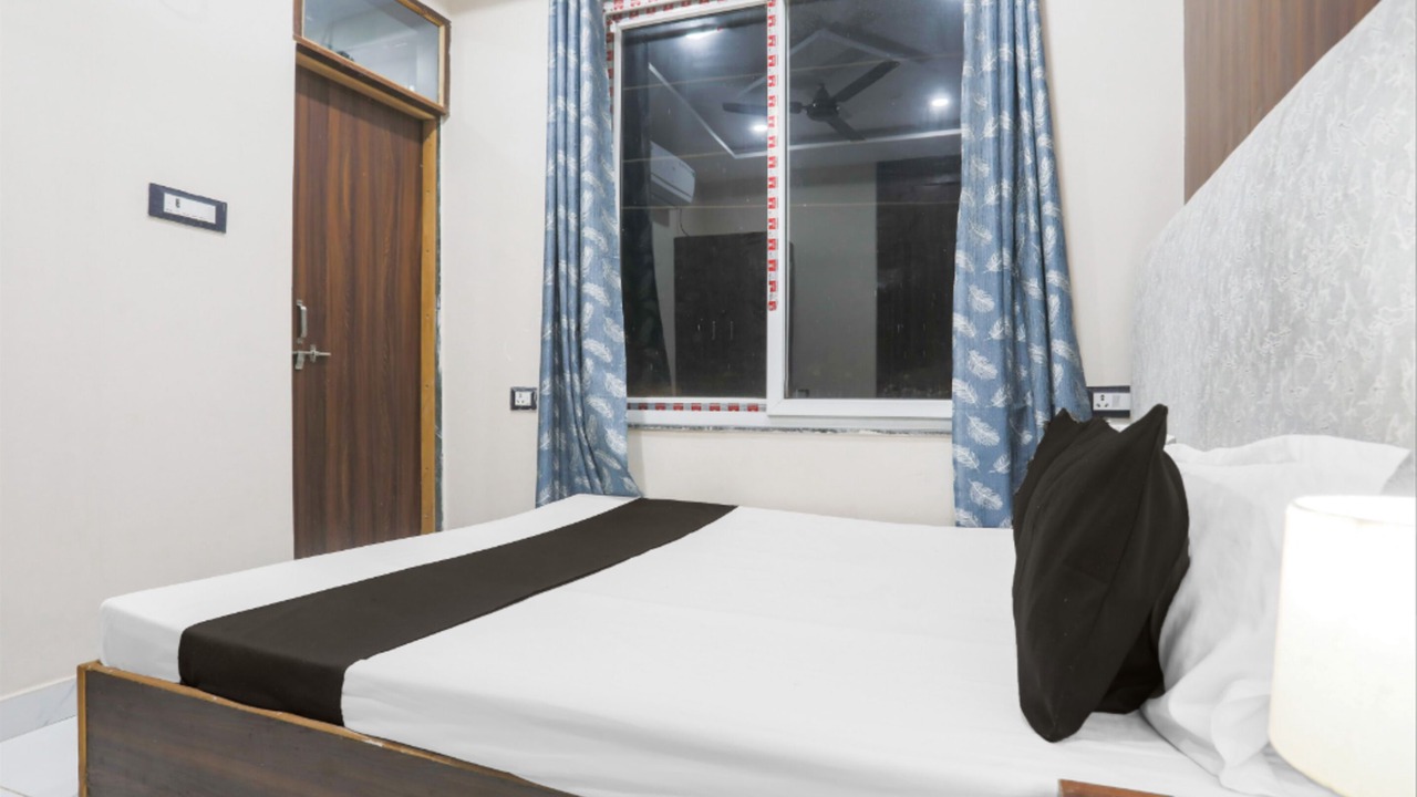 Photo of Bedroom in Allahabad