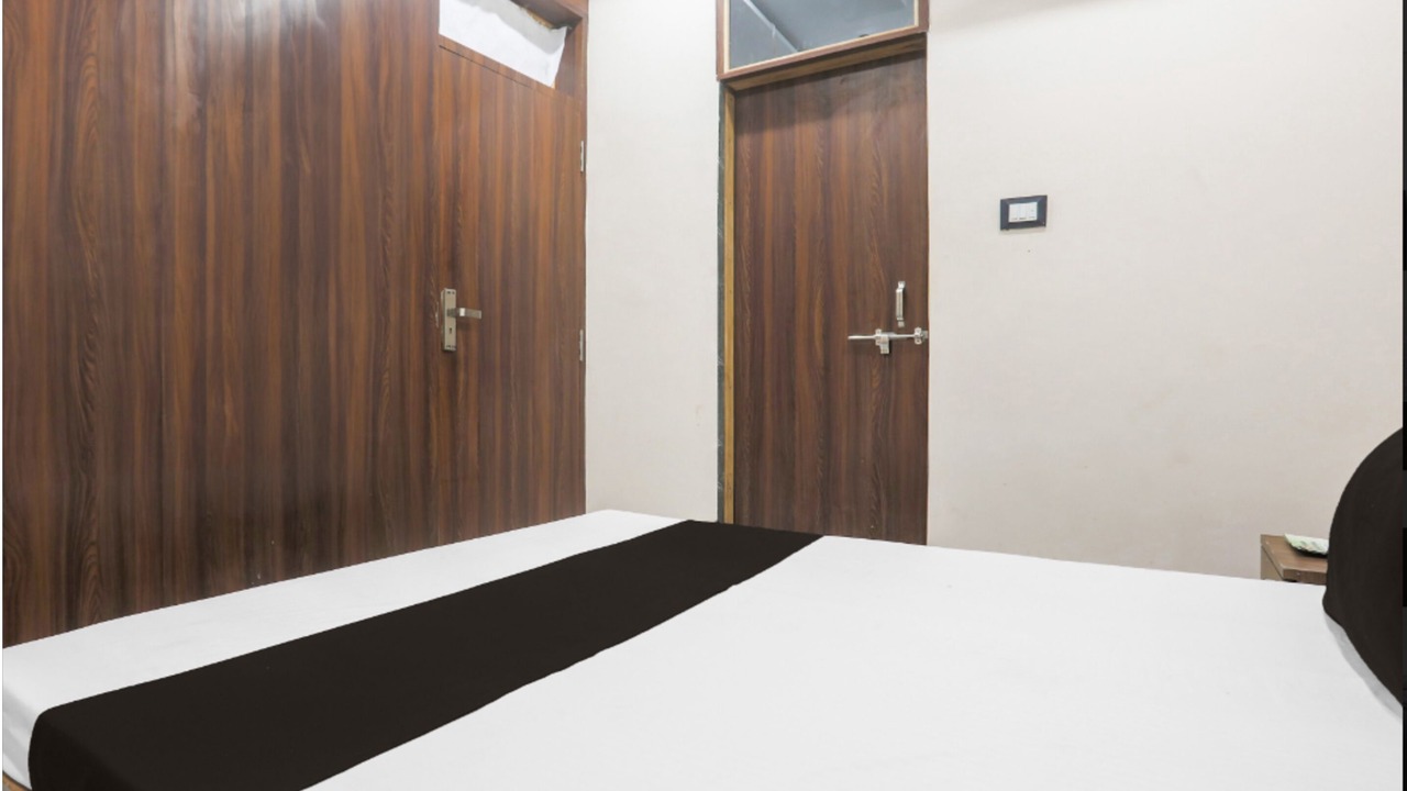 Photo of Bedroom in Allahabad