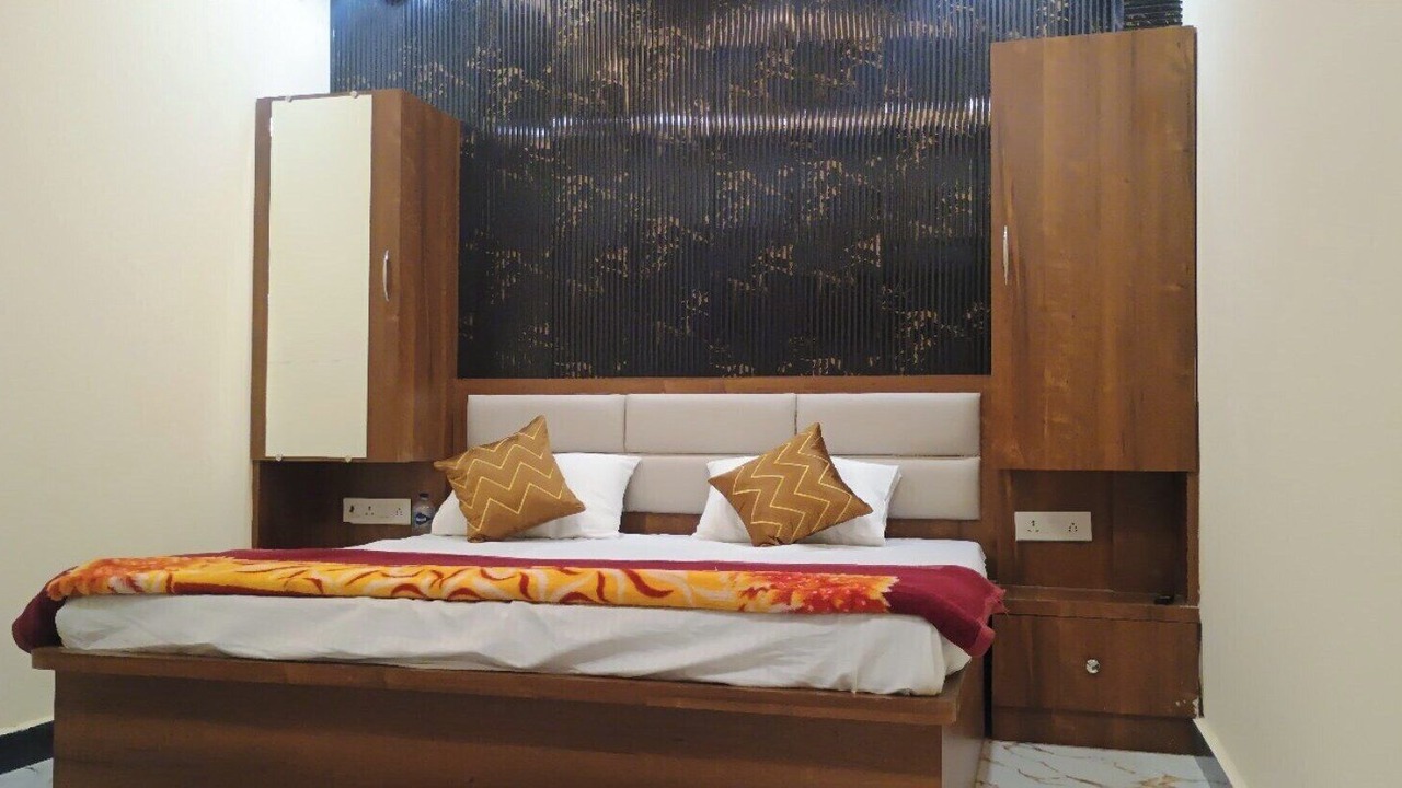 Photo of Bedroom in Varanasi