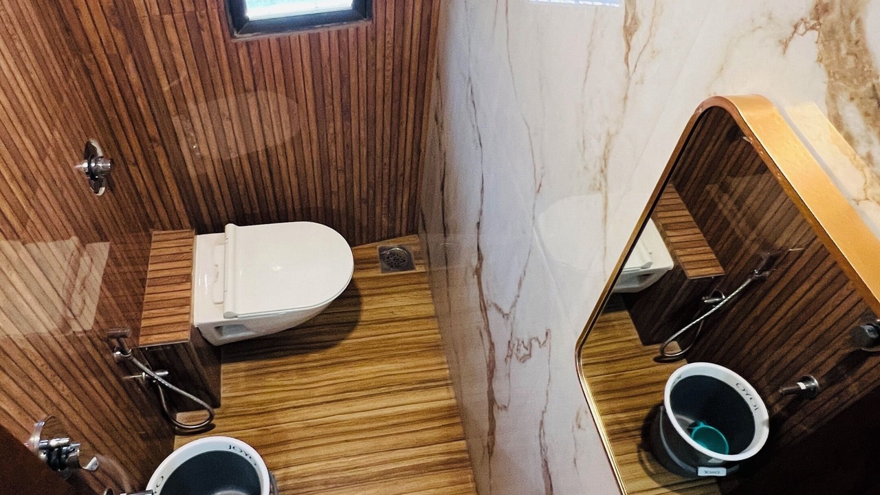 Photo of Bathroom in Marol