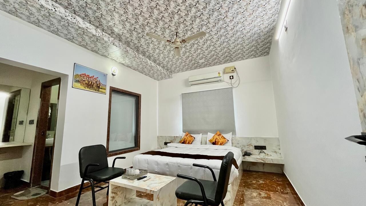 Photo of Bedroom in Abu Road