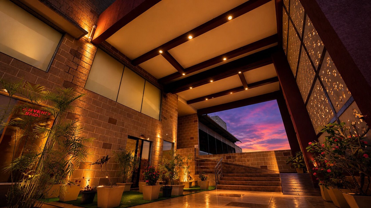 Photo of Outdoor in Maliya