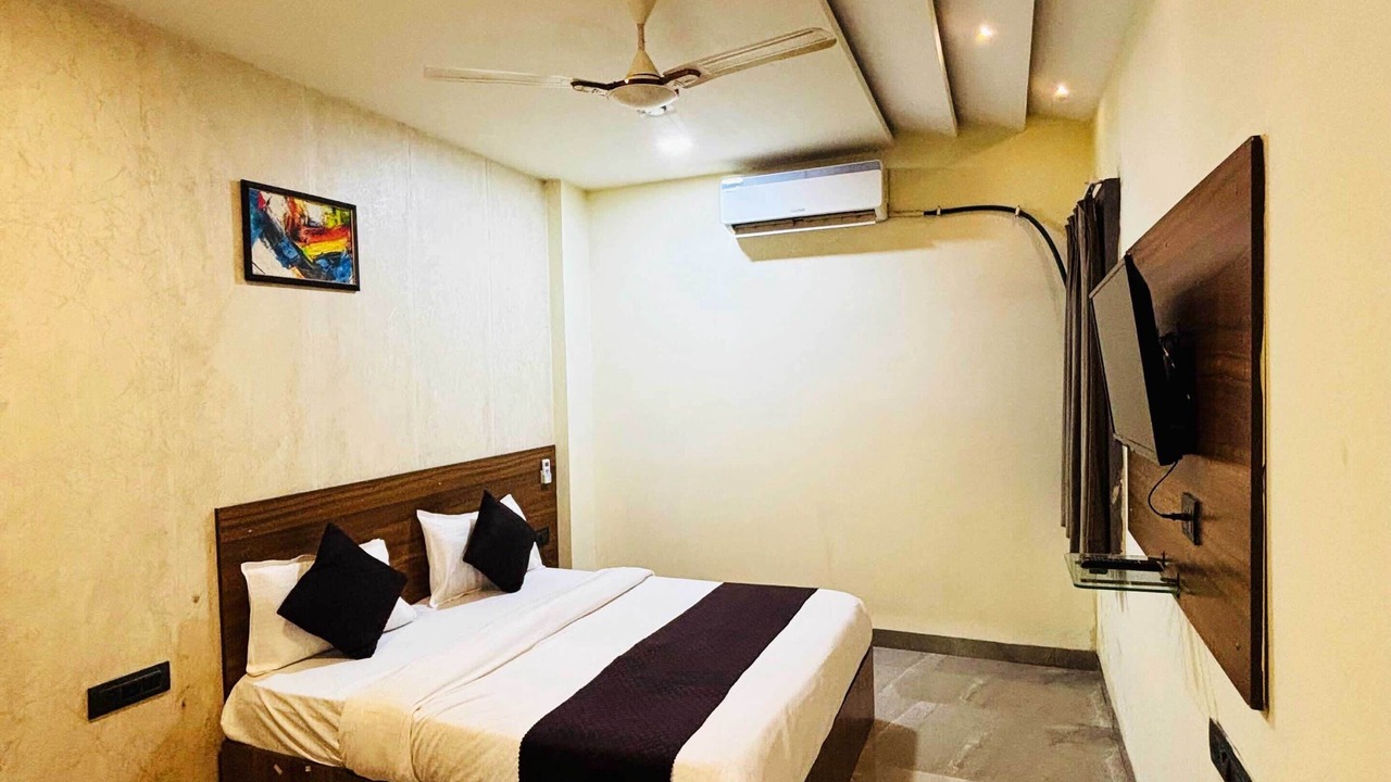 Photo of Bedroom in Indore