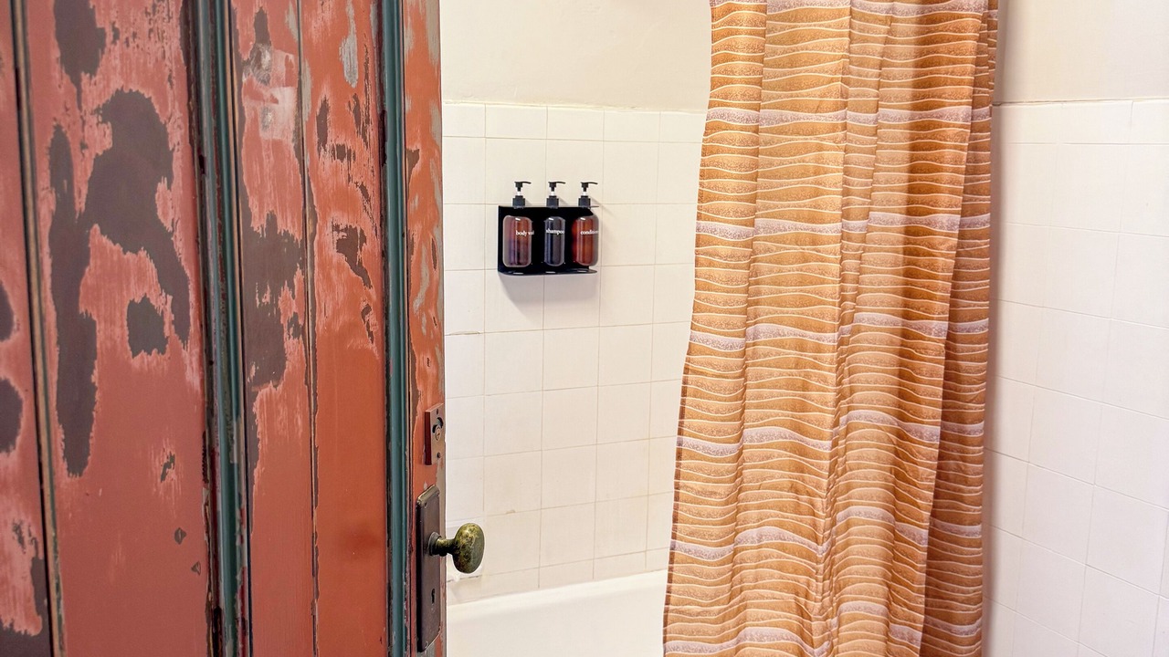 Photo of Bathroom in Darlinghurst