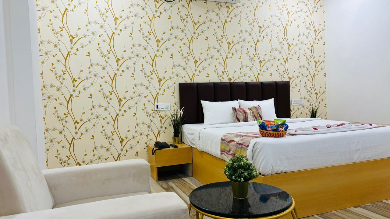 Photo of Bedroom in Shamshabad