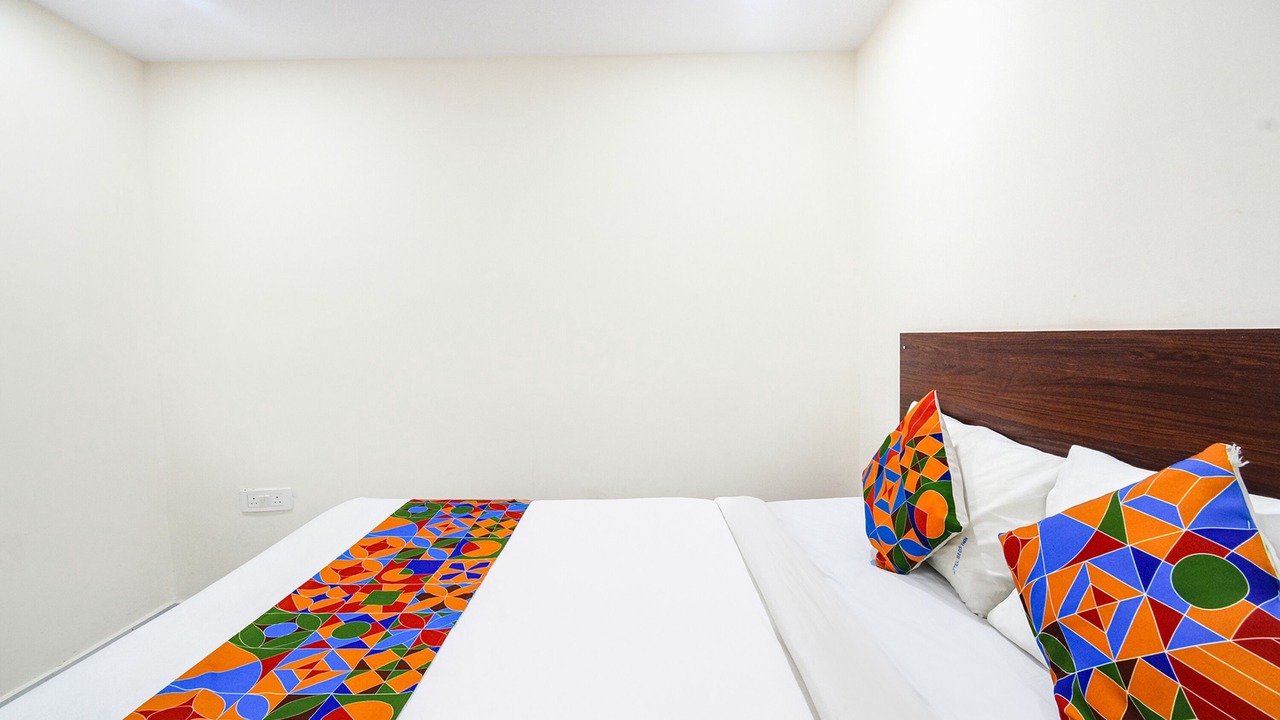 Photo of Bedroom in Dr AS Rao Nagar