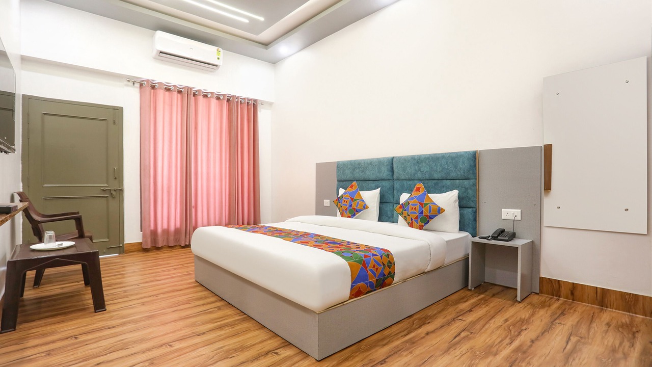 Photo of Bedroom in Allahabad