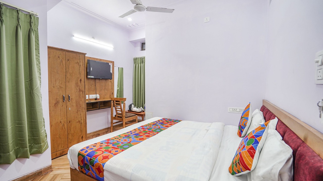 Photo of Bedroom in Varanasi