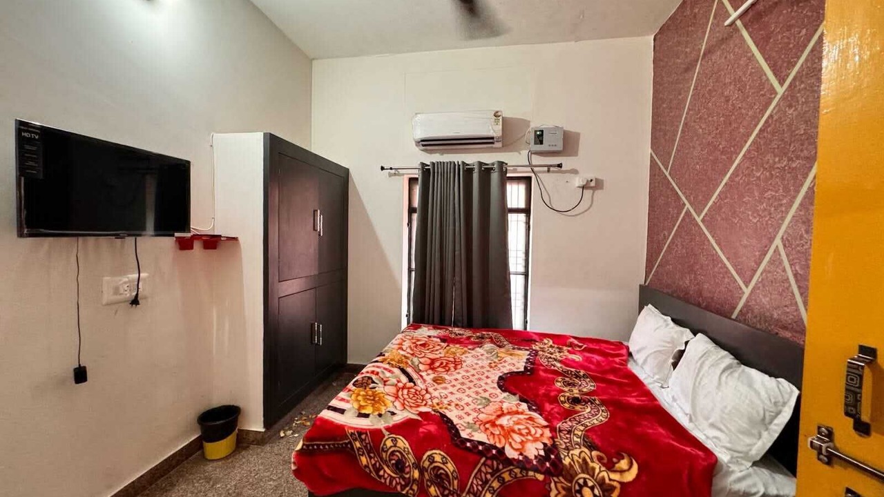 Photo of Bedroom in Faizabad