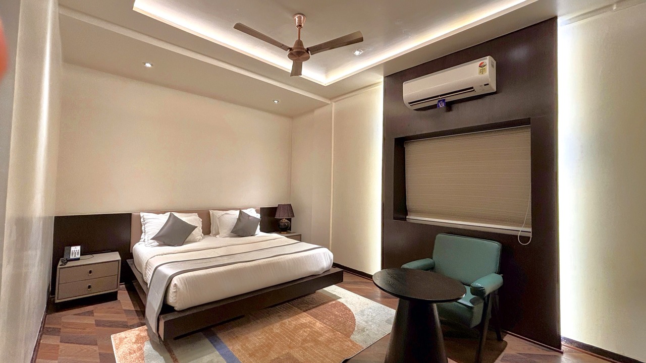 Photo of Bedroom in Surat