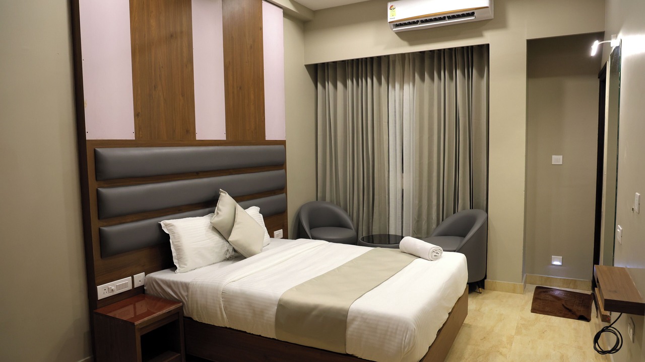 Photo of Bedroom in Manapakkam