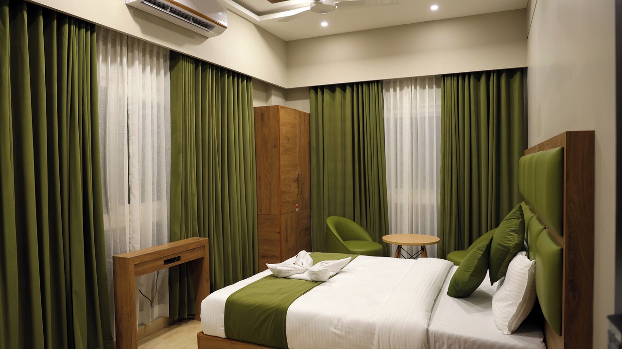 Photo of Bedroom in Manapakkam